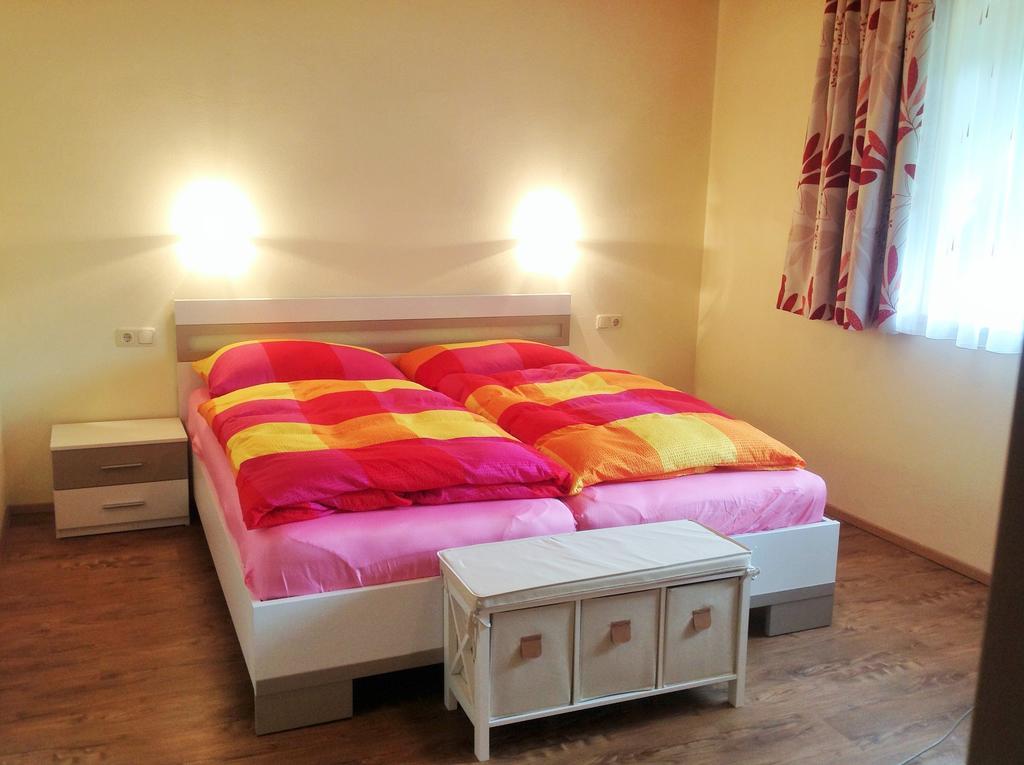 S'Hoamatl Apartment Neukirchen am Grossvenediger Ruang foto